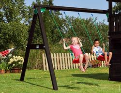 Jungle Gym Swing Module Xtra -kokonaisuus, sis. puutavaran, mustaksi petsattu.