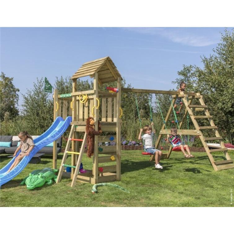 Djungelgym-safari med kl&auml;ttermodul, tv&aring; gungor och en bl&aring; rutschkana.