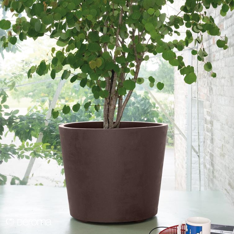 Millennium pyöreä ruukku pyörillä - Brownstone Ø59 x K49