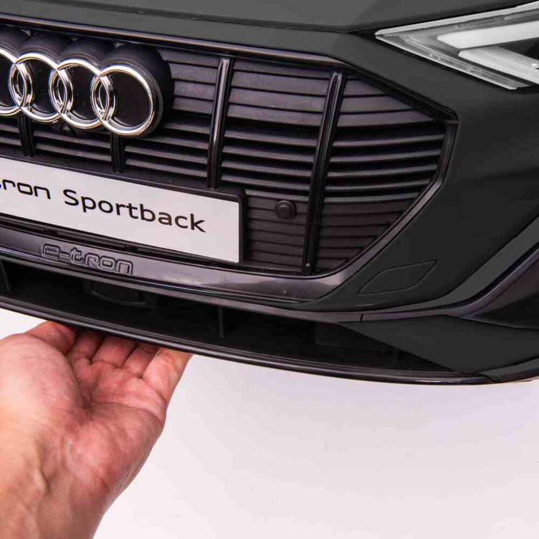 Elbil Audi Q4 e-tron Sportsback 4X12V-motorer, EVA-däck