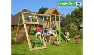 Jungle Gym Club leikkitornikokonaisuus ja Climb Module X'tra sekä liukumäki